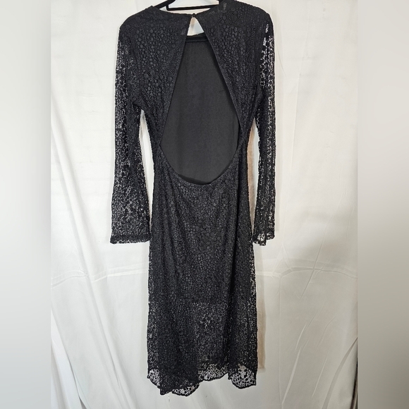 & Other Stories black cut-out backless midi dress in size 10  NWOT - Picture 3 of 6
